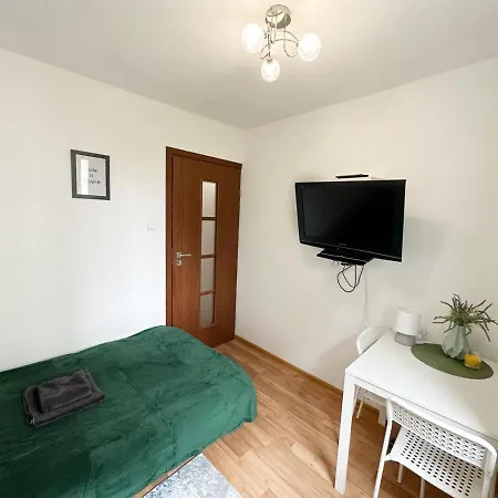 Anielewicza 26 * Warszawa