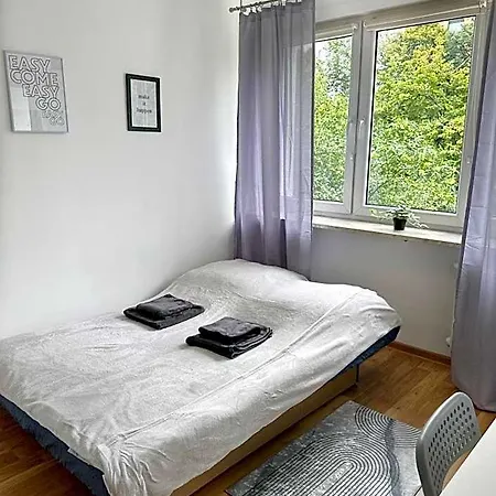 Otel Anielewicza 26