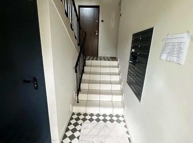 Anielewicza 26 Hotel *